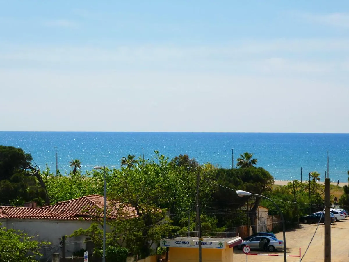 Beach House Castelldefels Tatil Evi